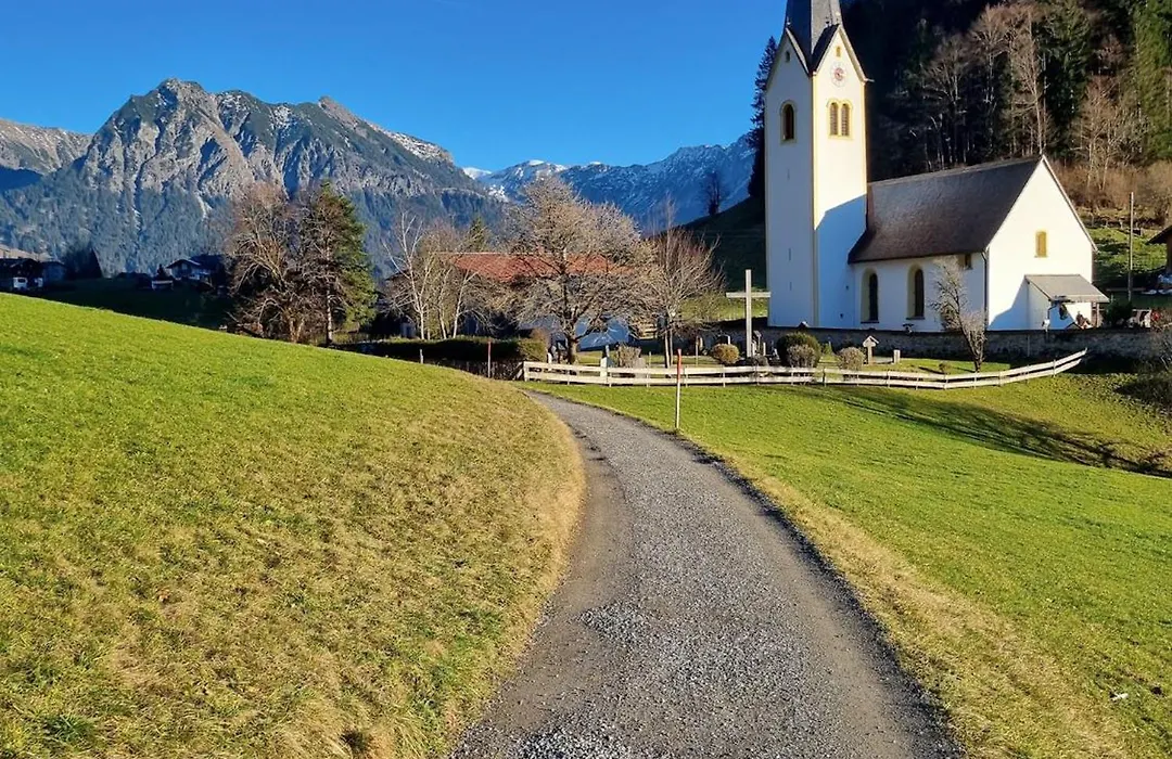 Ferienwohnung Alpenglück mit Schwimmbad und Sauna-1